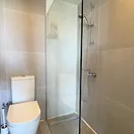 Kolonaki Seaview 1bdr Finikoudes Apartamento Lárnaca