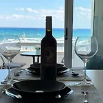 Apartamento Kolonaki Seaview 1bdr Finikoudes