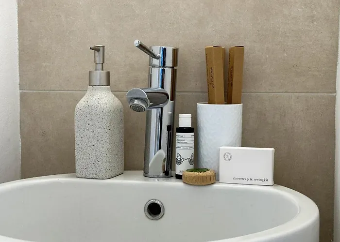 Kolonaki Seaview 1bdr Finikoudes דירה *