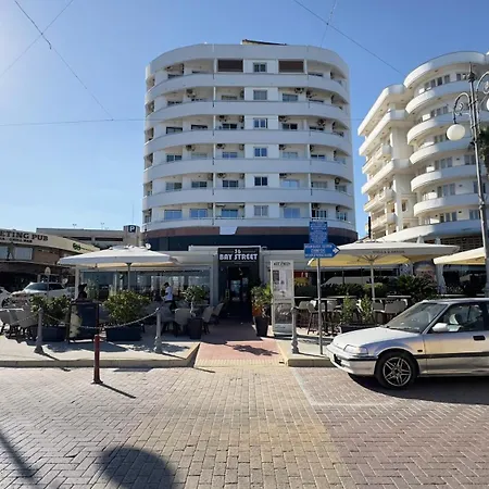 Kolonaki Seaview 1bdr Finikoudes Апартаменти *