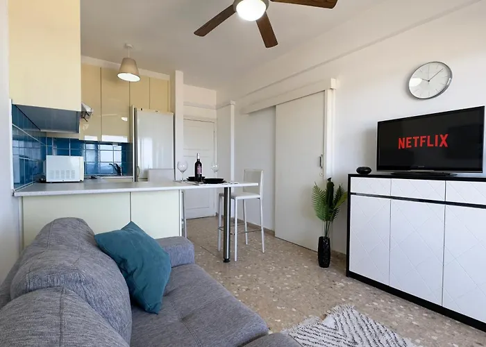 Kolonaki Seaview 1bdr Finikoudes *