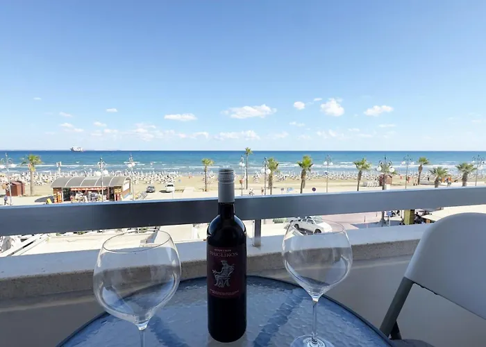 Appartement Kolonaki Seaview 1bdr Finikoudes Larnaca